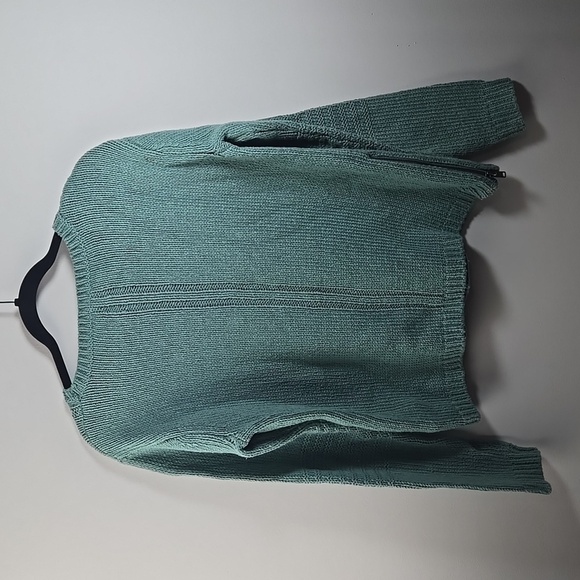 Roxy Green Cable Sweater - Picture 5 of 6